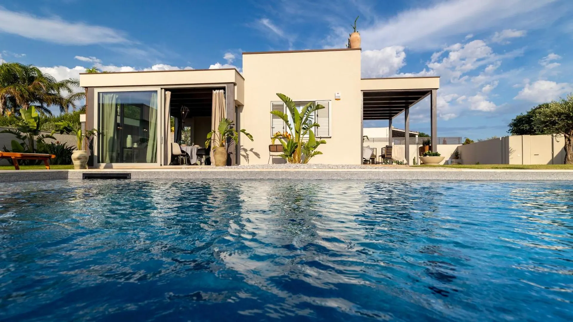 Villa Olive & Champagne Con Piscina Privata Santa Maria Del Focallo 0*,  İtalya
